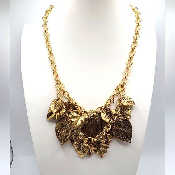 Karla Jordan Original Necklace and Earrings,  goldtone leaves - Picture 9 of 12